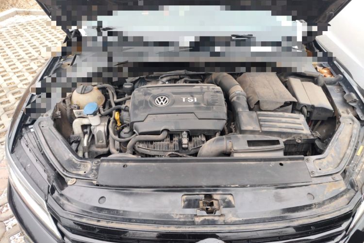 Used Volkswagen Passat 2017 330TSI DSG Luxury Edition Engine Bay