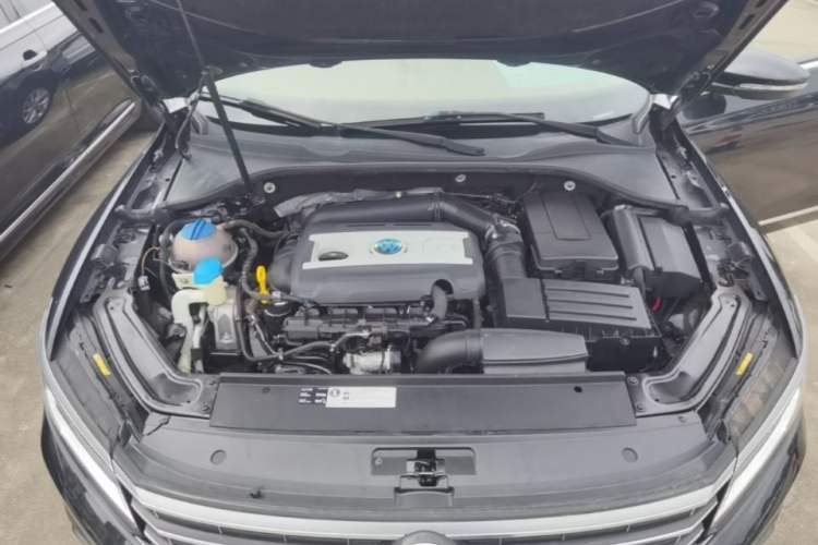 Used Volkswagen Passat 2017 1.8TSI DSG Government Procurement Version (CEA Engine) Engine Bay