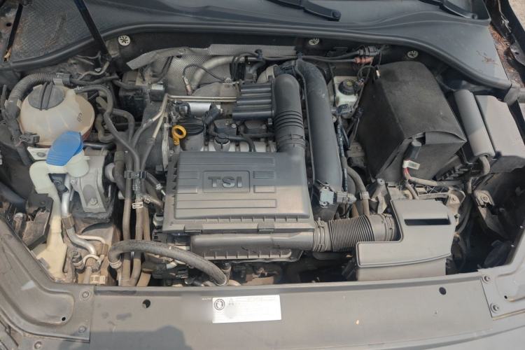 Used Volkswagen Passat 2017 280TSI DSG Luxury Edition Engine Bay