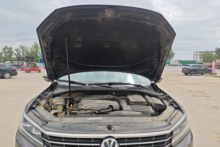 Used Volkswagen Passat 2017 1.8TSI DSG Government Procurement Version (CEA Engine) Engine Bay