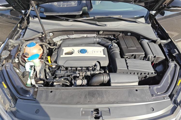 Used Volkswagen Passat 2017 1.8TSI DSG Government Procurement Version (CEA Engine) Engine Bay