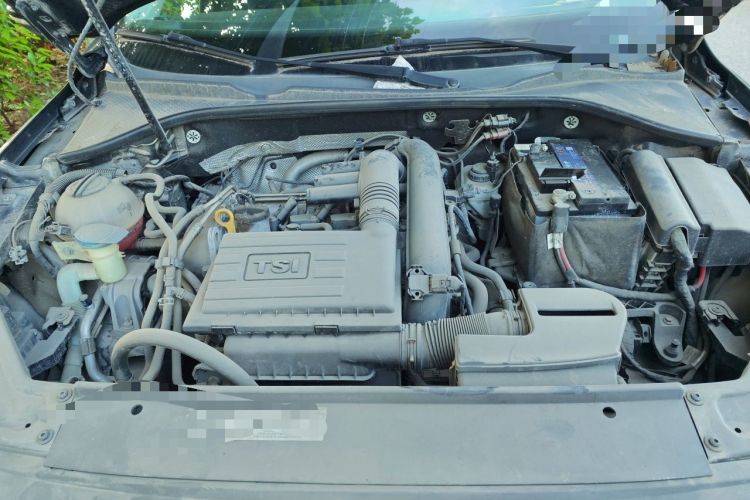 Used Volkswagen Passat 2017 280TSI DSG Luxury Edition Engine Bay