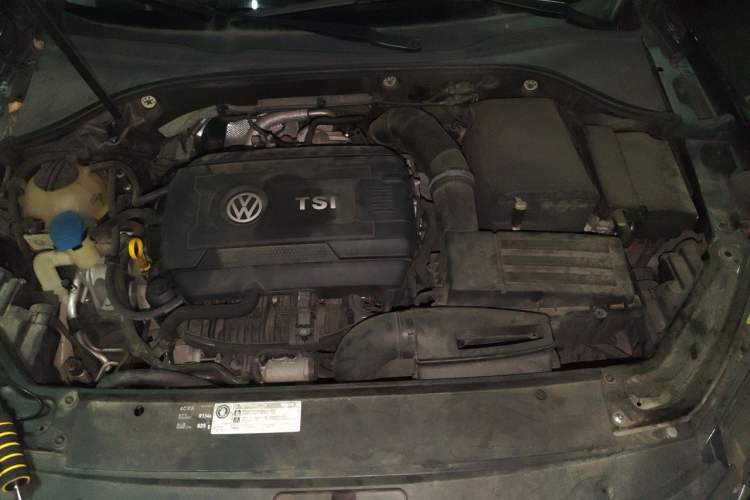 Used Volkswagen Passat 2017 330TSI DSG Prestige Edition Engine Bay