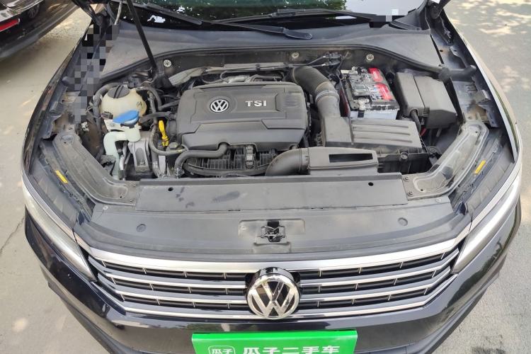 Used Volkswagen Passat 2017 330TSI DSG Luxury Edition Engine Bay