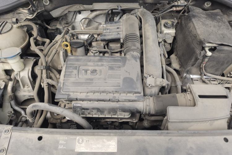 Used Volkswagen Passat 2017 280TSI DSG Luxury Edition Engine Bay