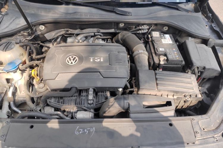 Used Volkswagen Passat 2017 330TSI DSG Luxury Edition Engine Bay