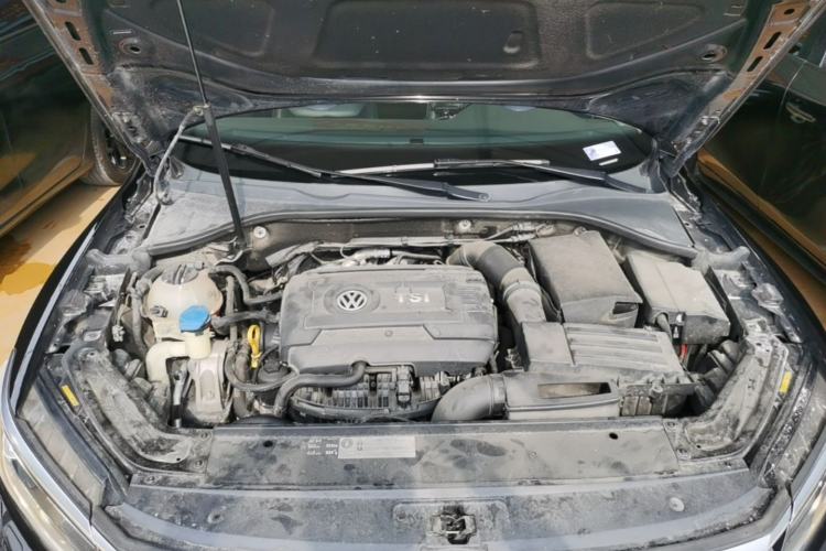 Used Volkswagen Passat 2017 330TSI DSG Prestige Edition Engine Bay
