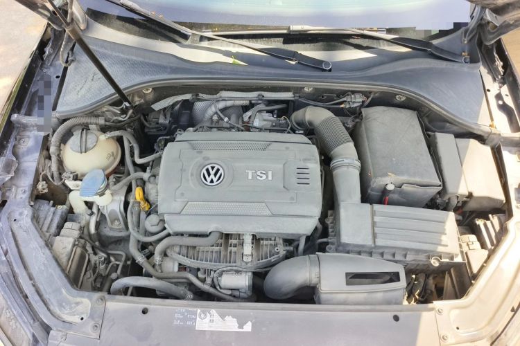 Used Volkswagen Passat 2017 330TSI DSG Luxury Edition Engine Bay