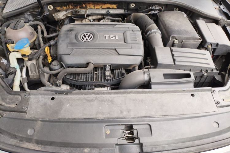 Used Volkswagen Passat 2017 330TSI DSG Luxury Edition Engine Bay