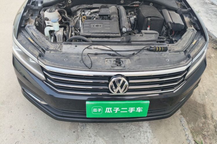 Used Volkswagen Passat 2017 280TSI DSG Luxury Edition Engine Bay