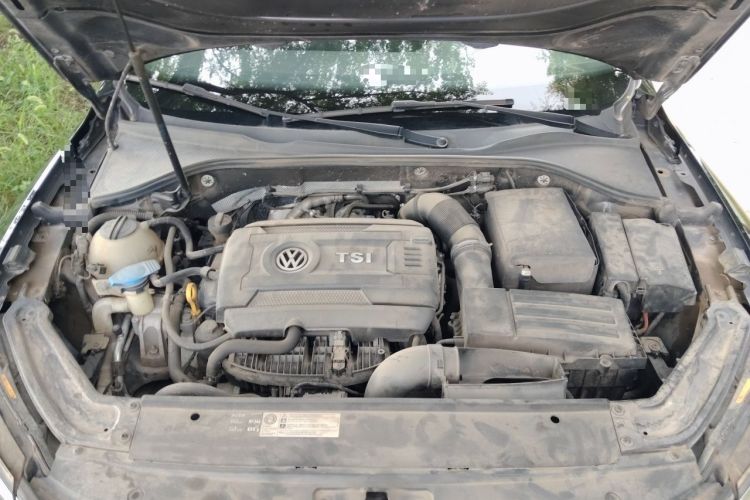 Used Volkswagen Passat 2017 330TSI DSG Luxury Edition Engine Bay