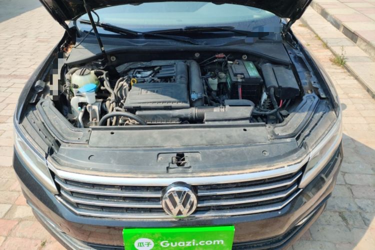 Used Volkswagen Passat 2017 280TSI DSG Luxury Edition Engine Bay