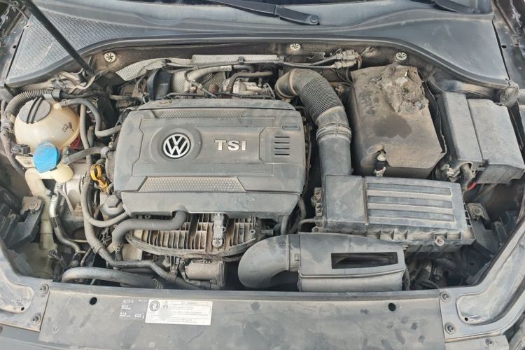 Used Volkswagen Passat 2017 330TSI DSG Luxury Edition Engine Bay