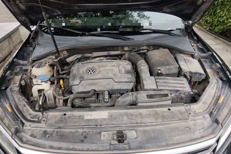 Used Volkswagen Passat 2017 330TSI DSG Luxury Edition Engine Bay
