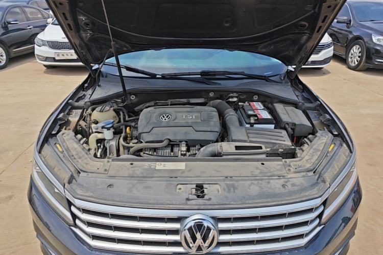 Used Volkswagen Passat 2017 380TSI DSG Prestige Edition Engine Bay