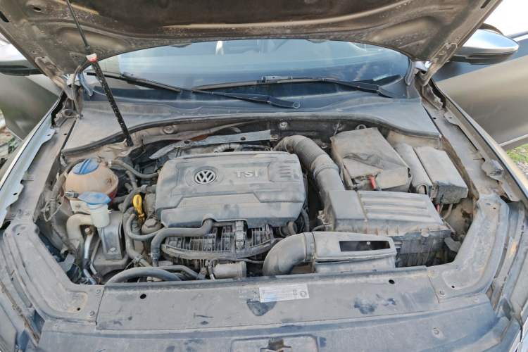 Used Volkswagen Passat 2017 330TSI DSG Luxury Edition Engine Bay