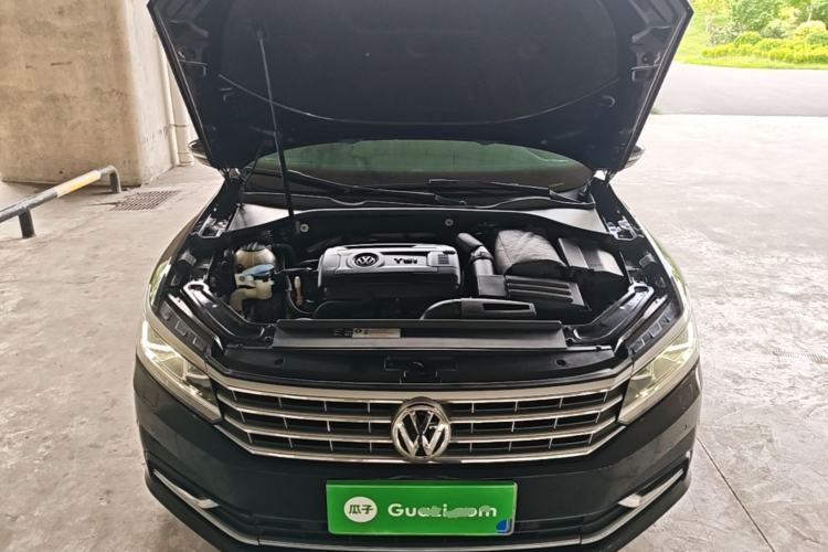 Used Volkswagen Passat 2017 330TSI DSG Prestige Edition Engine Bay