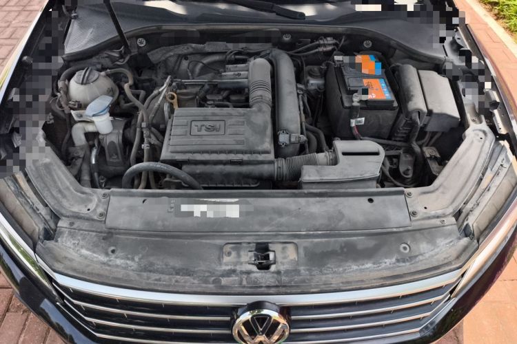 Used Volkswagen Passat 2017 280TSI DSG Luxury Edition Engine Bay