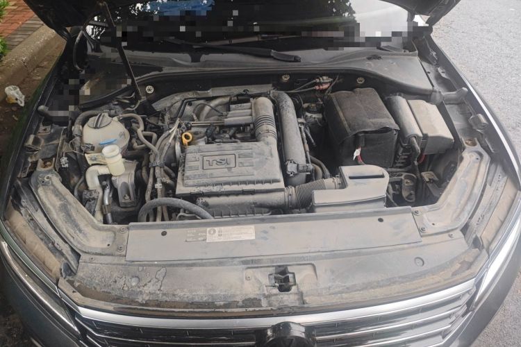 Used Volkswagen Passat 2017 280TSI DSG Luxury Edition Engine Bay