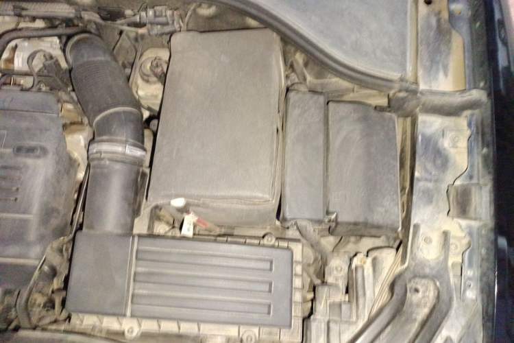 Used Volkswagen Passat 2017 330TSI DSG Prestige Edition Engine Bay Left