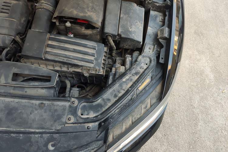 Used Volkswagen Passat 2017 330TSI DSG Prestige Edition Engine Bay Left