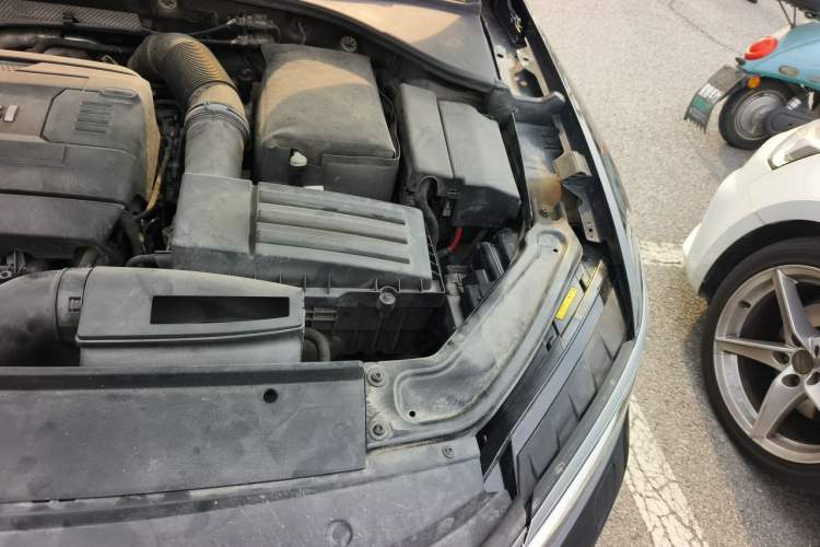 Used Volkswagen Passat 2017 330TSI DSG Prestige Edition Engine Bay Left