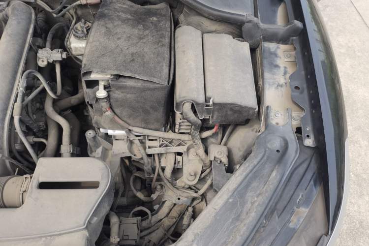 Used Volkswagen Passat 2017 280TSI DSG Luxury Edition Engine Bay Left