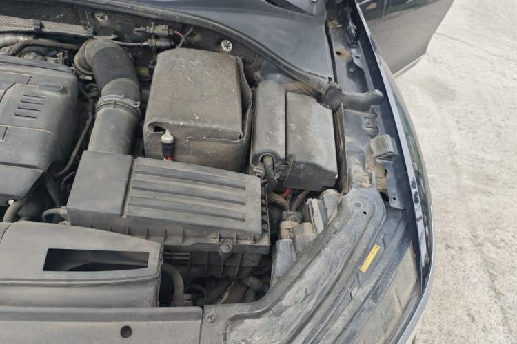 Used Volkswagen Passat 2017 330TSI DSG Prestige Edition Engine Bay Left