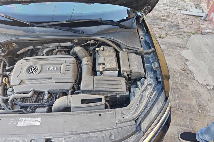 Used Volkswagen Passat 2017 330TSI DSG Prestige Edition Engine Bay Left