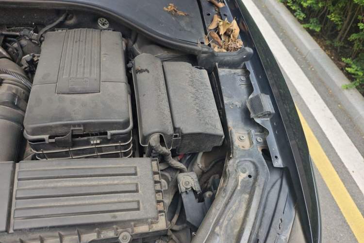 Used Volkswagen Passat 2017 1.8TSI DSG Government Procurement Version (CEA Engine) Engine Bay Left