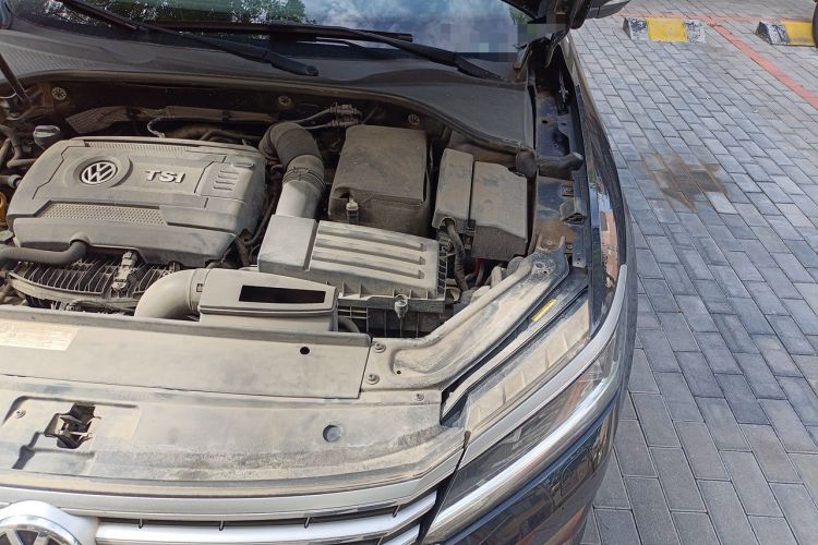Used Volkswagen Passat 2017 330TSI DSG Prestige Edition Engine Bay Left