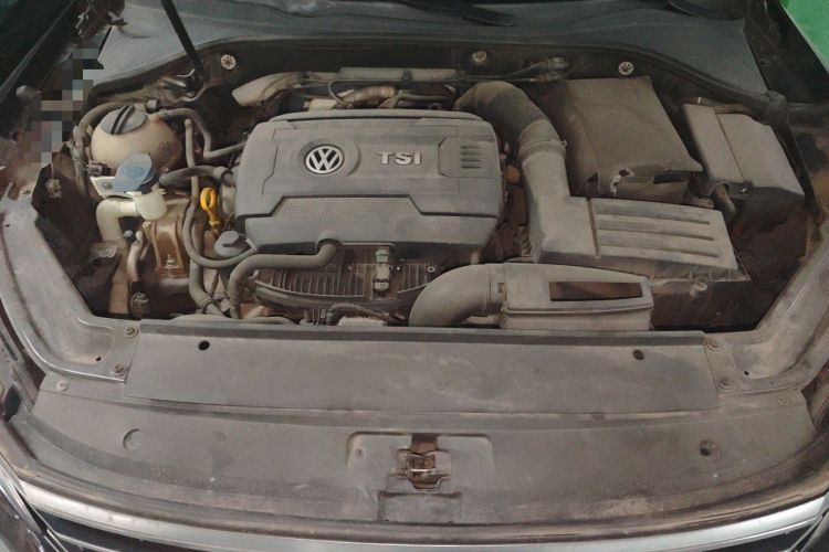Used Volkswagen Passat 2017 330TSI DSG Luxury Edition Engine Bay