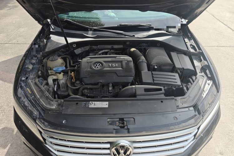 Used Volkswagen Passat 2017 330TSI DSG Prestige Edition Engine Bay