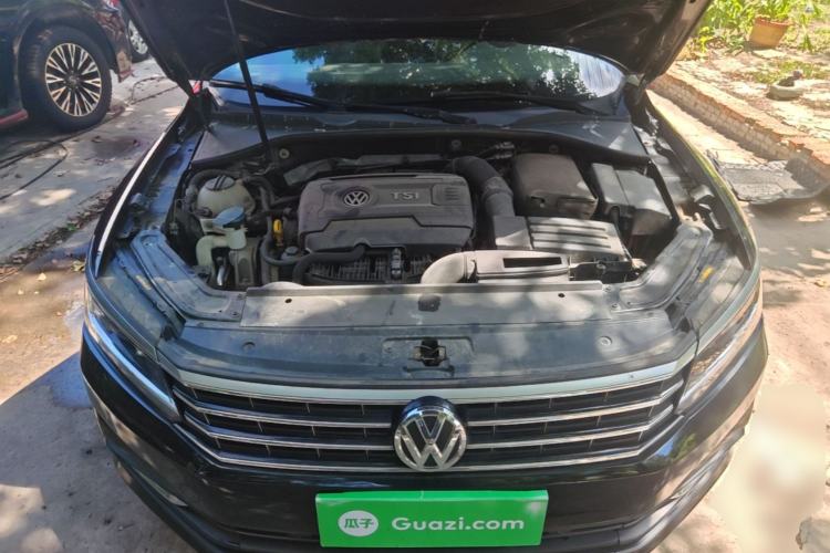 Used Volkswagen Passat 2017 330TSI DSG Luxury Edition Engine Bay
