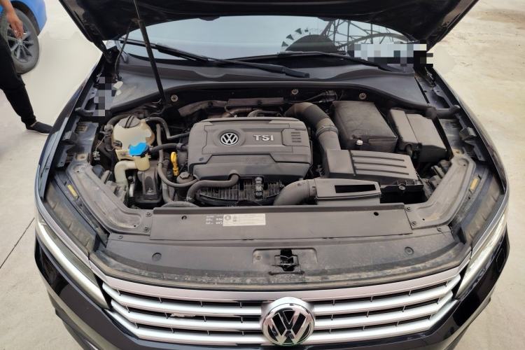 Used Volkswagen Passat 2017 330TSI DSG Prestige Edition Engine Bay
