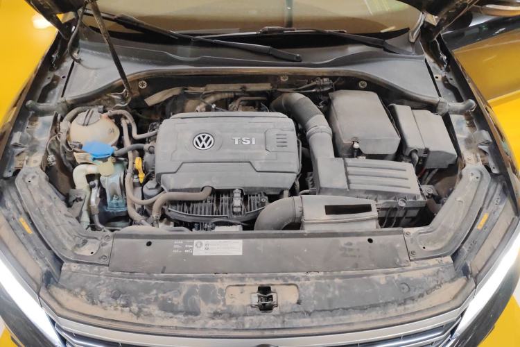 Used Volkswagen Passat 2017 330TSI DSG Luxury Edition Engine Bay
