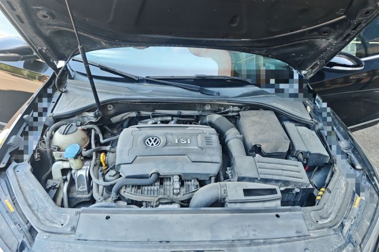 Used Volkswagen Passat 2017 330TSI DSG Luxury Edition Engine Bay