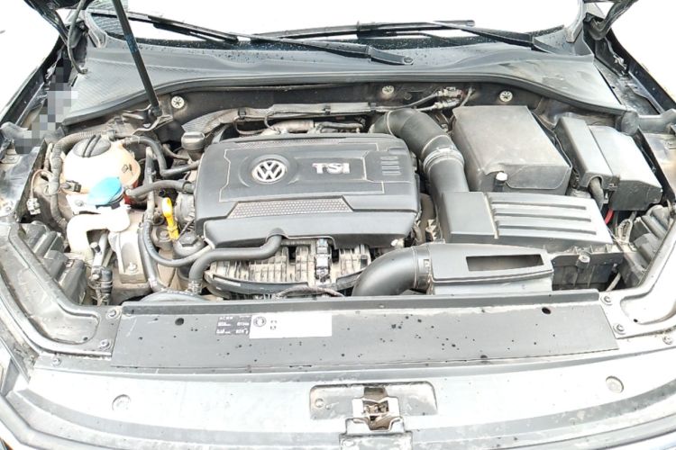 Used Volkswagen Passat 2017 330TSI DSG Luxury Edition Engine Bay