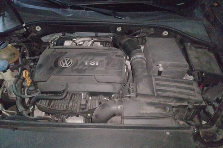 Used Volkswagen Passat 2017 330TSI DSG Prestige Edition Engine Bay