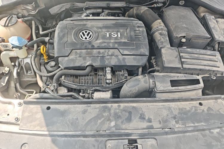 Used Volkswagen Passat 2017 330TSI DSG Luxury Edition Engine Bay