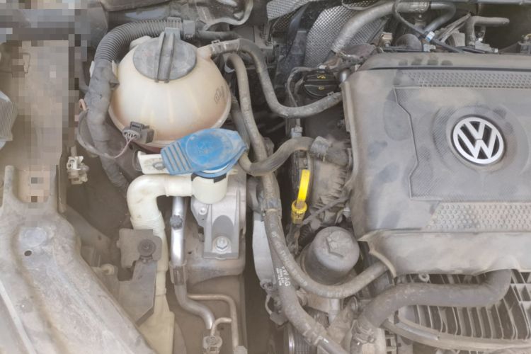Used Volkswagen Passat 2017 330TSI DSG Luxury Edition Engine Bay Right