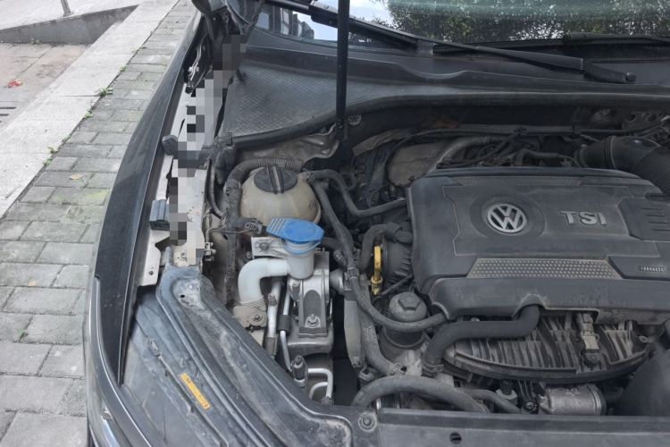 Used Volkswagen Passat 2017 330TSI DSG Luxury Edition Engine Bay Right