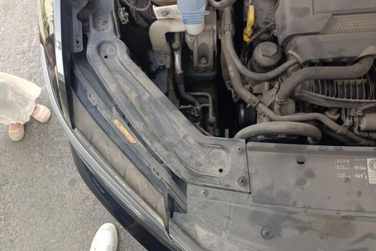 Used Volkswagen Passat 2017 330TSI DSG Luxury Edition Engine Bay Right