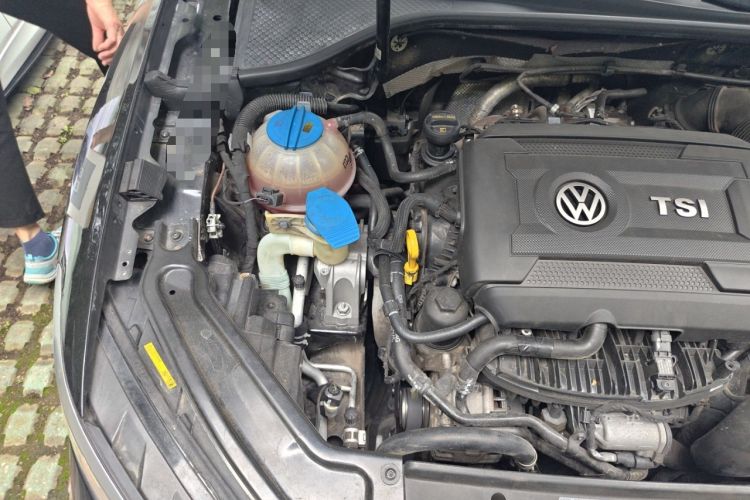 Used Volkswagen Passat 2017 330TSI DSG Prestige Edition Engine Bay Right