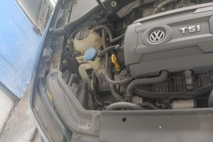 Used Volkswagen Passat 2017 330TSI DSG Prestige Edition Engine Bay Right