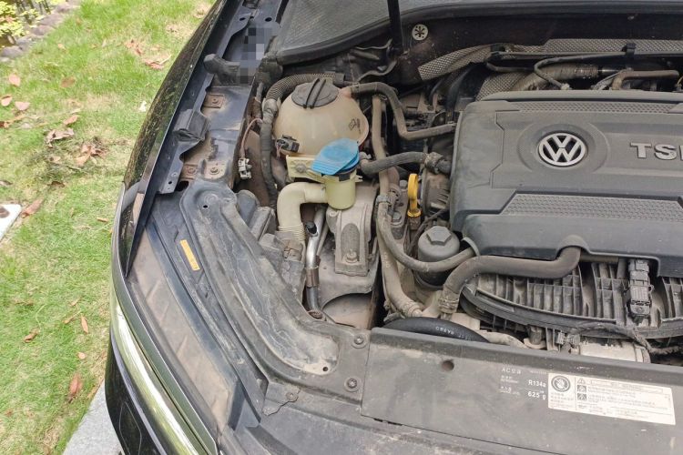 Used Volkswagen Passat 2017 330TSI DSG Prestige Edition Engine Bay Right