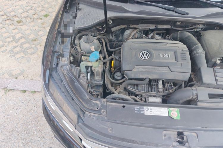 Used Volkswagen Passat 2017 330TSI DSG Luxury Edition Engine Bay Right