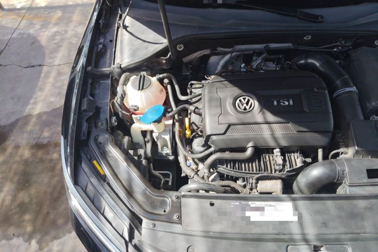 Used Volkswagen Passat 2017 330TSI DSG Prestige Edition Engine Bay Right