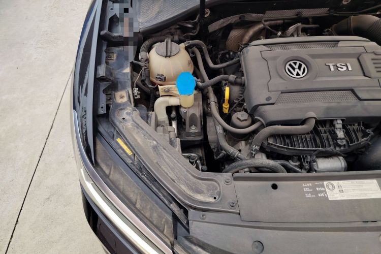 Used Volkswagen Passat 2017 330TSI DSG Prestige Edition Engine Bay Right