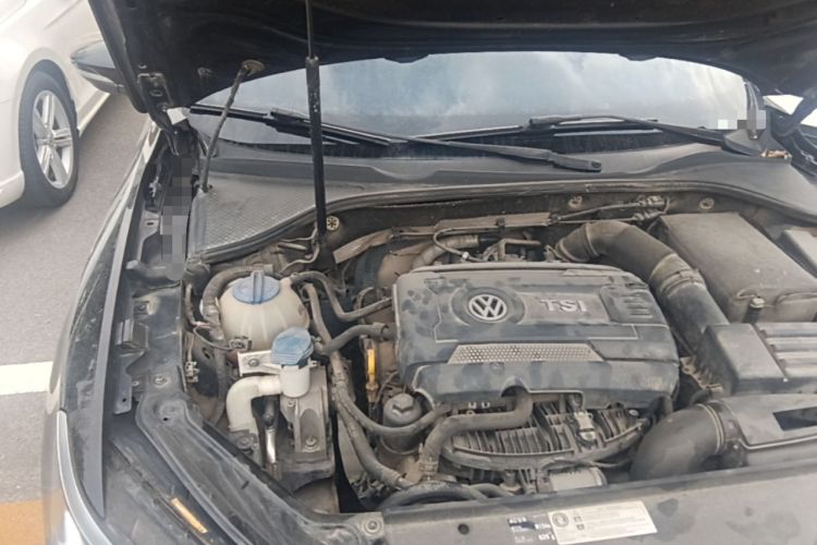 Used Volkswagen Passat 2017 330TSI DSG Luxury Edition Engine Bay Right